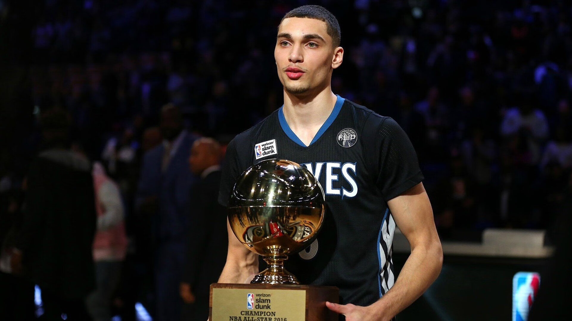 xingkong.com-MVP王强：关键三分锁定胜局，荣获全场最高分！，王强打多少分